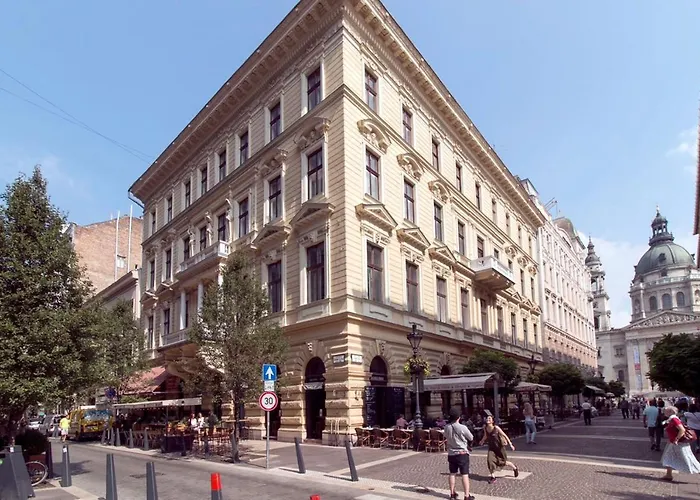 شقة Count Zrinyi Basilica Luxurious بودابست