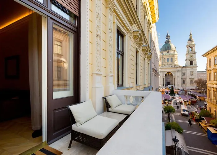 Count Zrinyi Basilica Luxurious بودابست