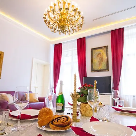 Apartment Count Zrinyi Basilica Luxurious *