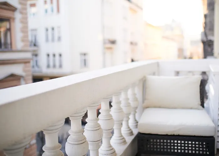 Appartement Count Zrinyi Basilica Luxurious Boedapest