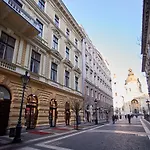 Count Zrinyi Basilica Luxurious Budapešť