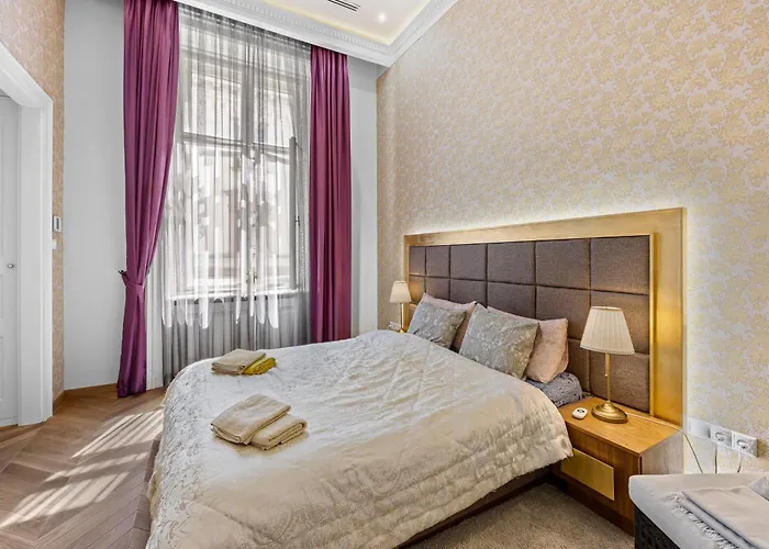 Count Zrinyi Basilica Luxurious