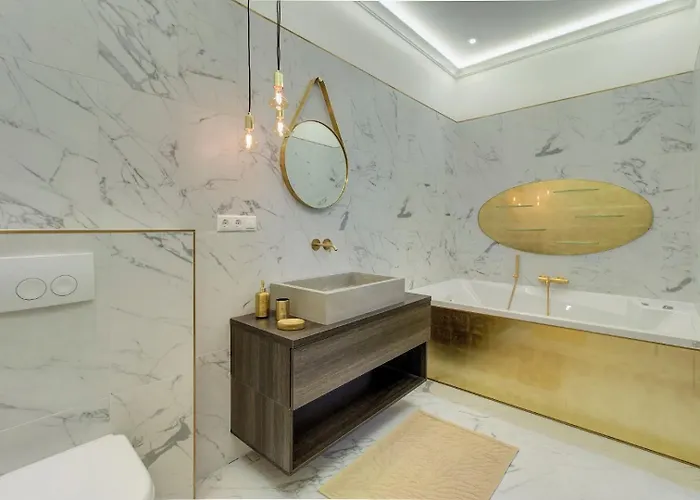 Apartment Count Zrinyi Basilica Luxurious